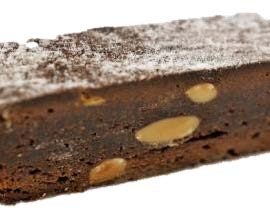 Chunky Almond Brownie